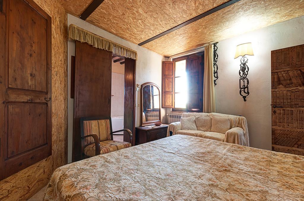 Appartamenti Alcantara E Damasco Abbadia di Montepulciano Cameră foto